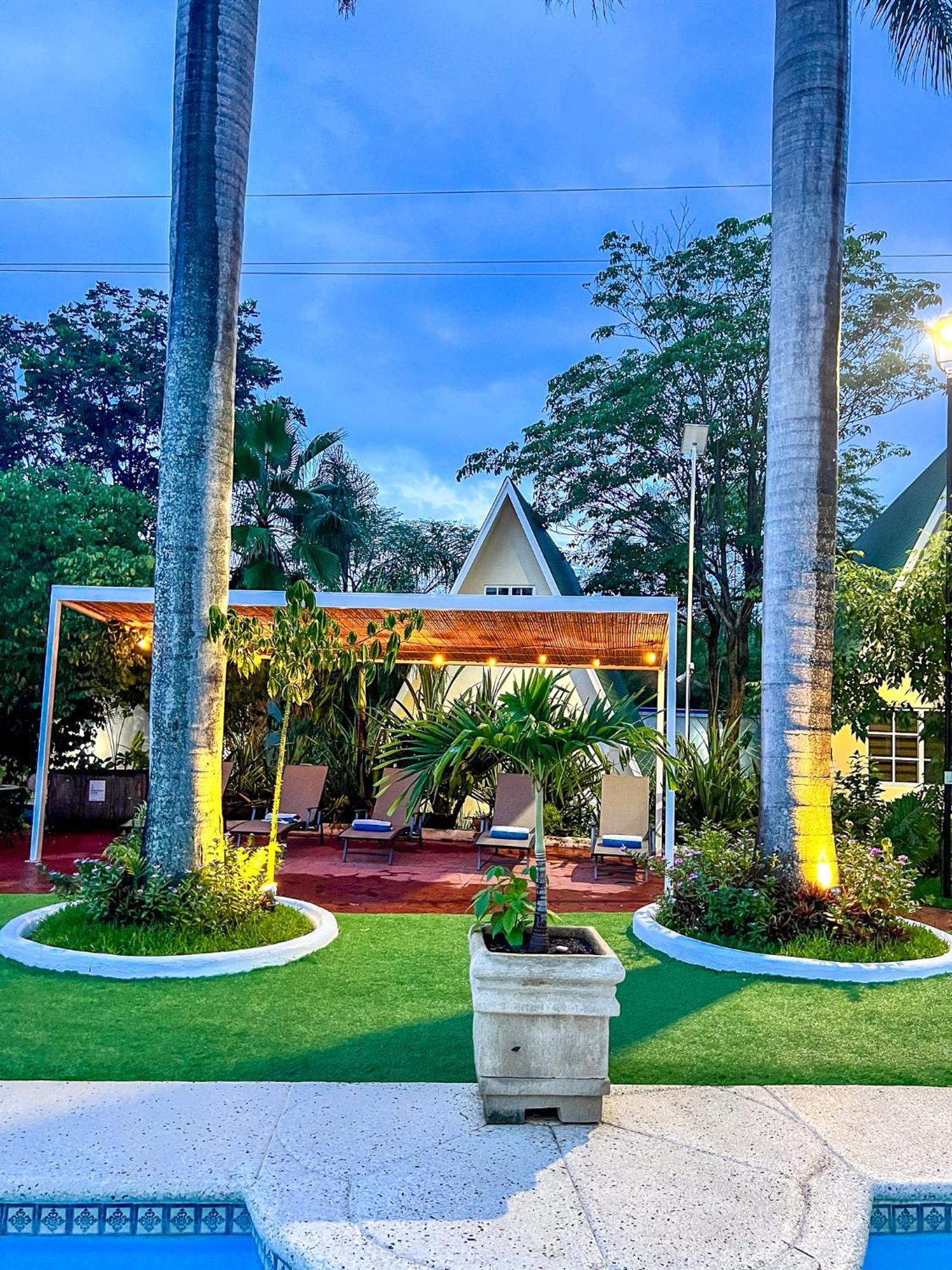 Villas El Encanto Халпан Екстериор снимка