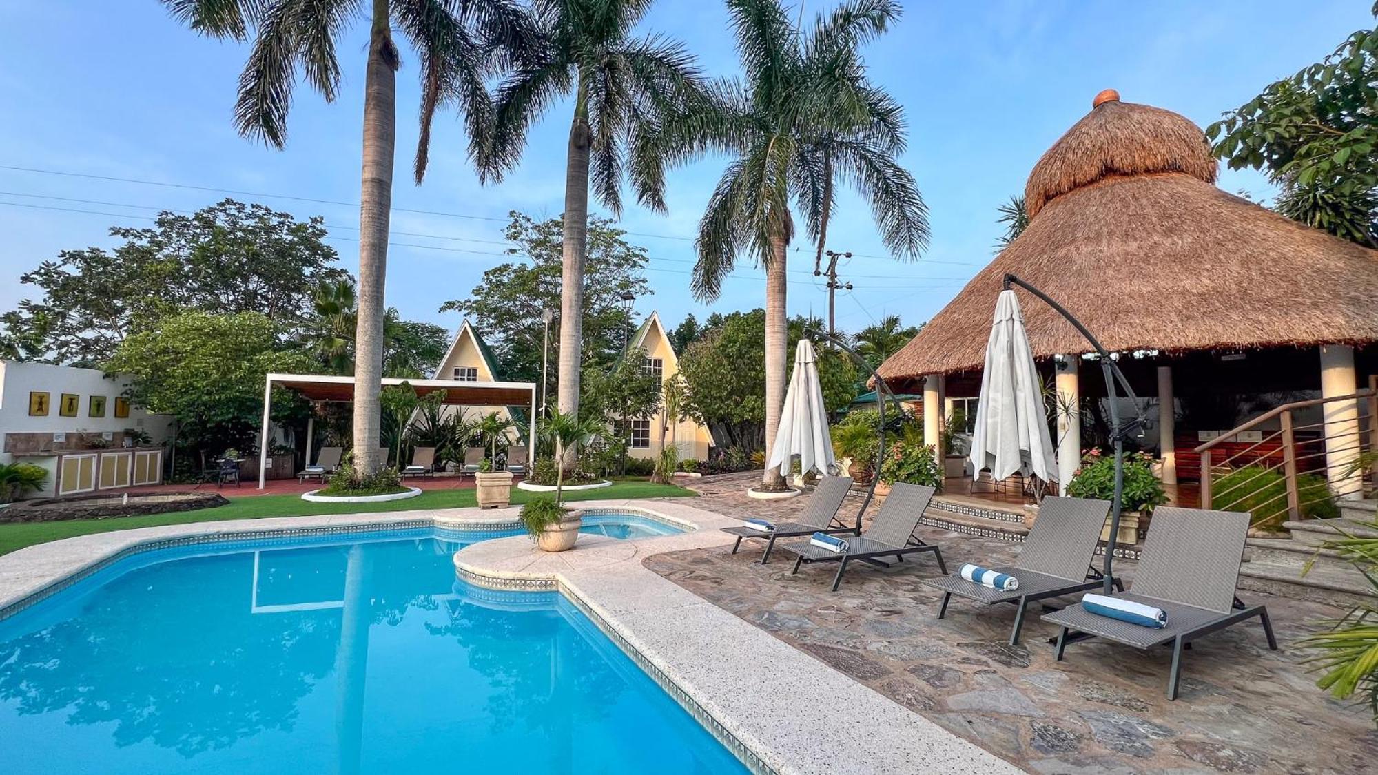 Villas El Encanto Халпан Екстериор снимка